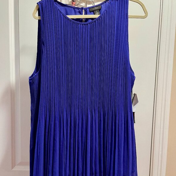 Halogen Blue Sleeveless Pleated Blouse, Women's Size 2x - Picture 12 of 13
